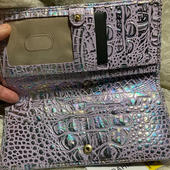 NWT BRAHMIN VIOLET WONDERLAND ADY WALLET - Picture 2 of 4